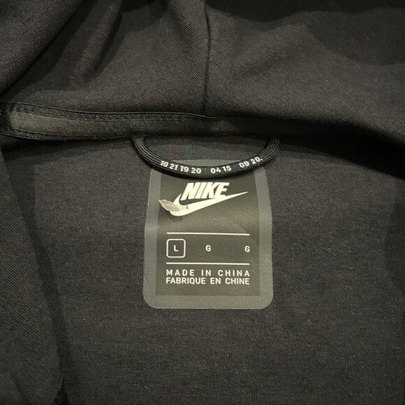 NWT Nike Tech Fleece Netherlands KNVB Full Zip Hoodie Black Sz Large Football - Picture 3 of 5